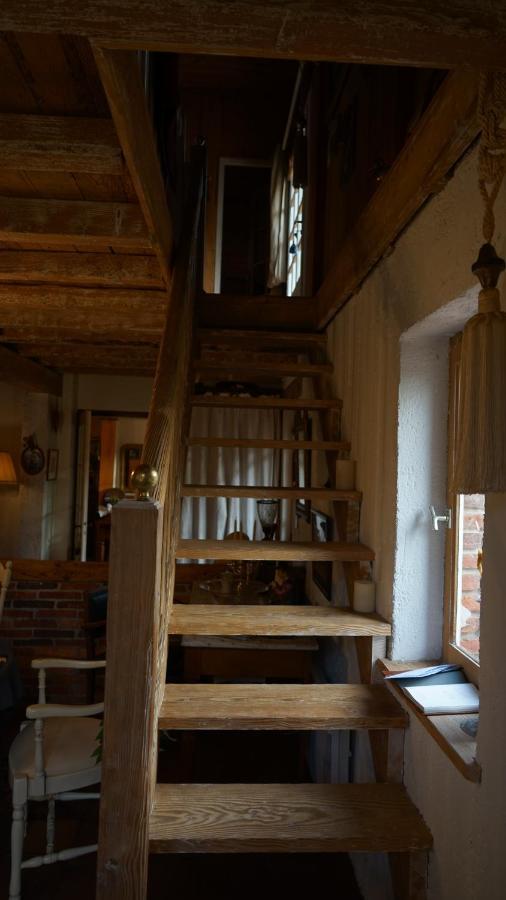 Les Hotes Des Guillemets Laglorieuse ภายนอก รูปภาพ